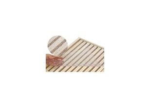grille à reine en matière plastique perforée